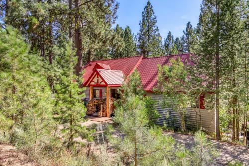 Crown Point Hideaway