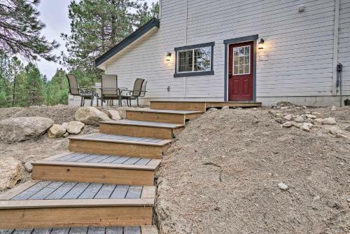 Garden Valley Cabin With Fire Pit And River View!