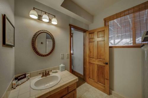 Lakefront Escape By Casago Mccall - Donerightmanagement