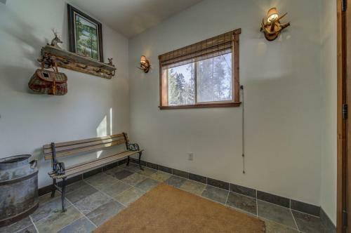 Lakefront Escape By Casago Mccall - Donerightmanagement