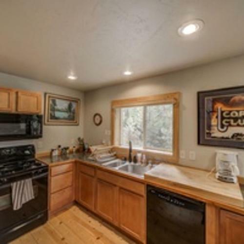 Cascade Log Cabin By Casago Mccall - Donerightmanagement