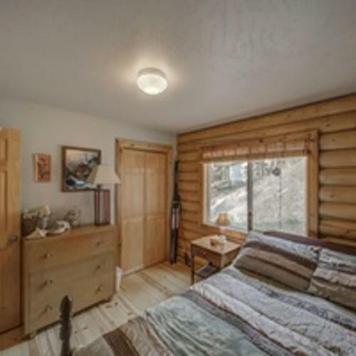 Cascade Log Cabin By Casago Mccall - Donerightmanagement