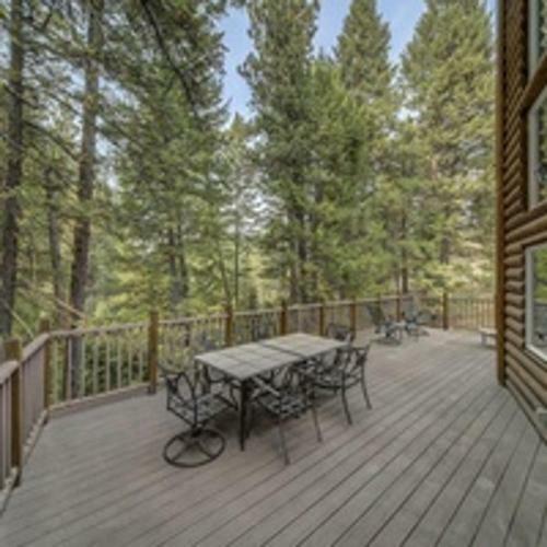 Cascade Log Cabin By Casago Mccall - Donerightmanagement