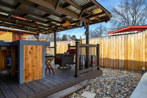 Hostal Guest House With Hot Tub And Greenbelt Access