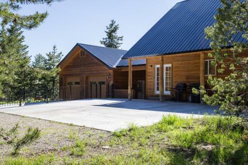 Rimfire Refuge By Kabino