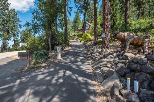 Camp Runamuck Idaho Bed And Breakfast
