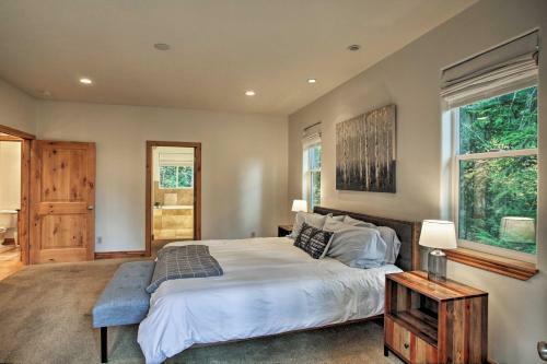 Spacious Hayden Lake House - 3 Minutes To Marina!