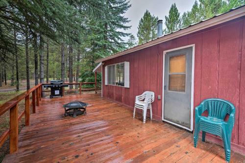 2 Cozy Cabins With Snowmobile Parking Near The Lake!