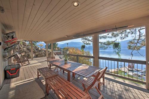 Apartamento Waterfront Lake Studio With Deck And Beach Access!