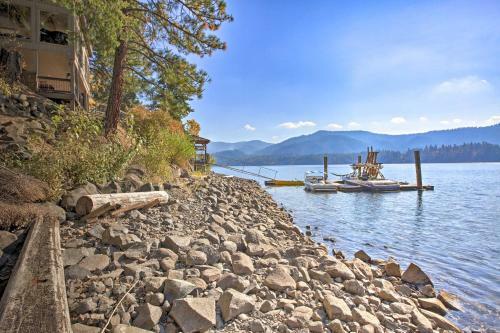Apartamento Waterfront Lake Studio With Deck And Beach Access!