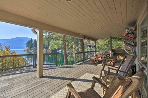 Apartamento Waterfront Lake Studio With Deck And Beach Access!