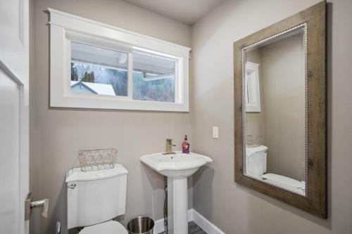 Lakeview Luxury