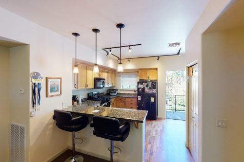 Sweetwater Hideaway