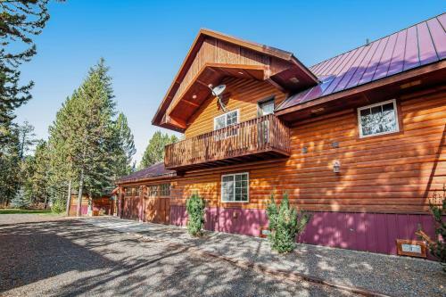 Conti Cabin
