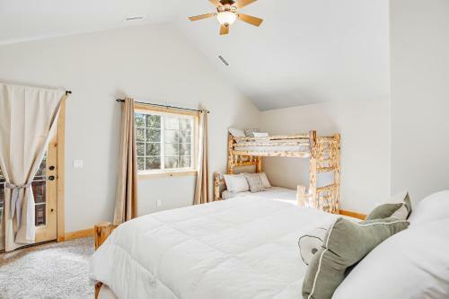 Conti Cabin