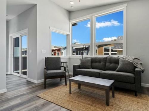Getaway In Garden City At Coffey Villas