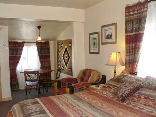 Hotel Alpaca Inn