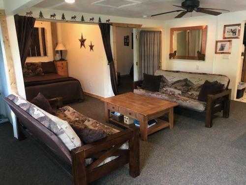Hotel Alpaca Inn