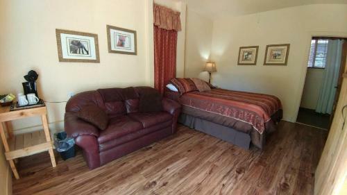 Hotel Alpaca Inn