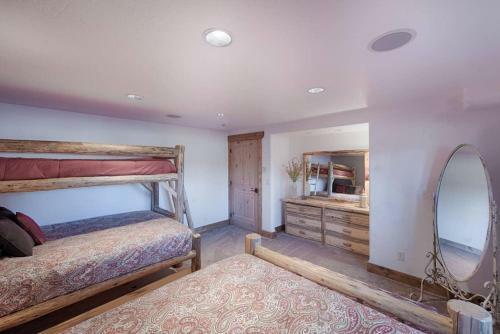 Broken Ridge Ranch By Casago Mccall - Donerightmanagement