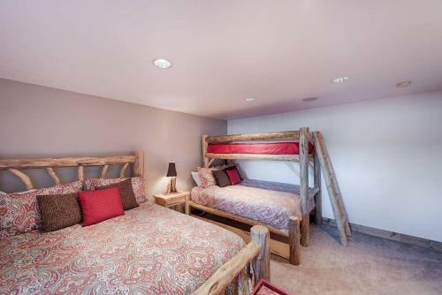 Broken Ridge Ranch By Casago Mccall - Donerightmanagement