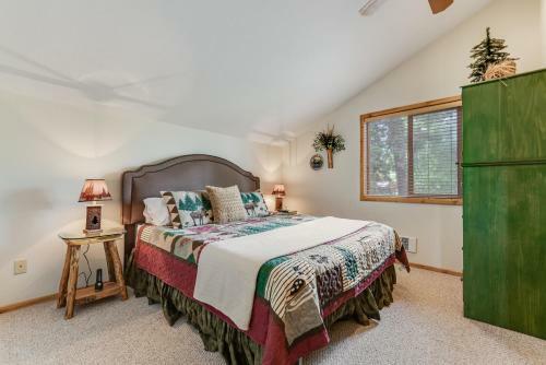 Cedar Lane Getaway
