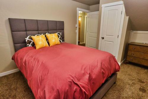 Eagle's Nest By Casago Mccall - Donerightmanagement