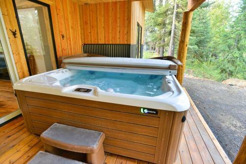 White Bark Lodge By Casago Mccall - Donerightmanagement