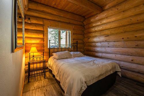 Mogul Hill Cabin