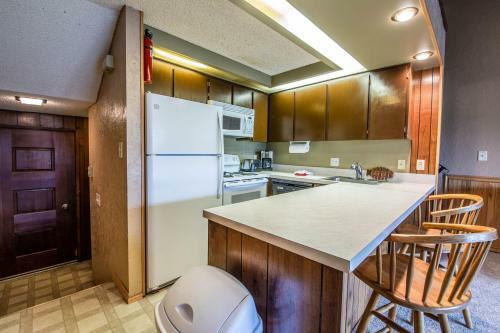 Condo Del Sol 210