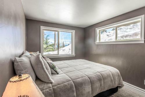 3 Bed 3 Bath Vacation Home In Schweitzer Mountain
