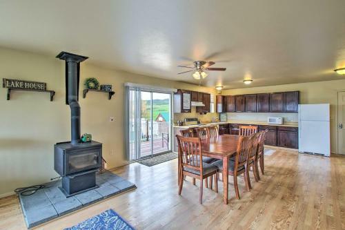 Apartamento Bear Lake Condo - 6 Mi To North Beach Park!