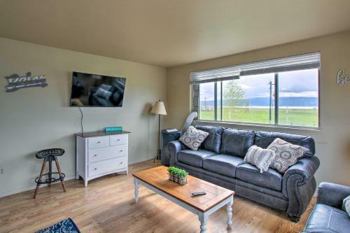 Apartamento Bear Lake Condo - 6 Mi To North Beach Park!