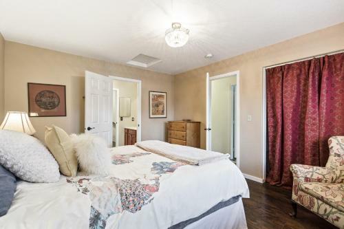 Beautifully Updated Sandpoint Townhome
