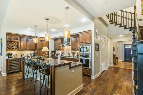 Exclusive Seasons At Sandpoint Townhome