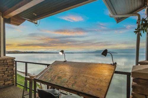 Exclusive Seasons At Sandpoint Townhome