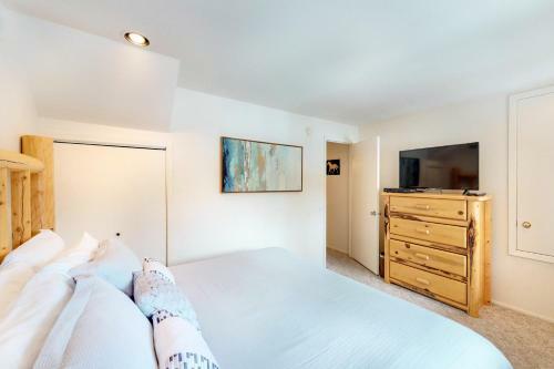 Dollar Meadows 1361