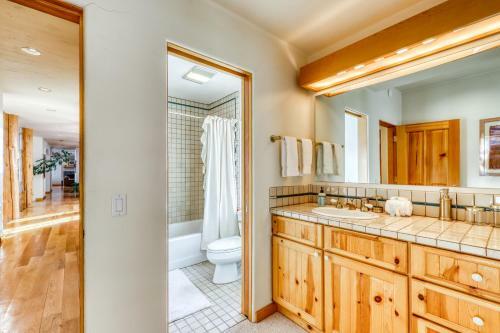 Lane Ranch Mountain Retreat