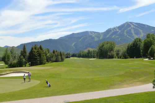 Holiday Home Near Bald Mountain In Sun Valley