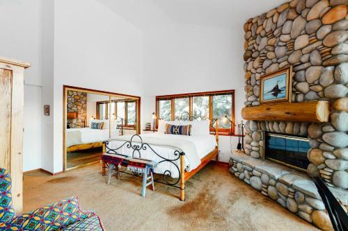 Summit Hideout