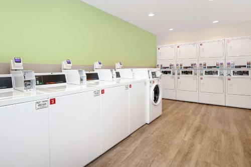 Hotel Woodspring Suites Carol Stream - Chicago