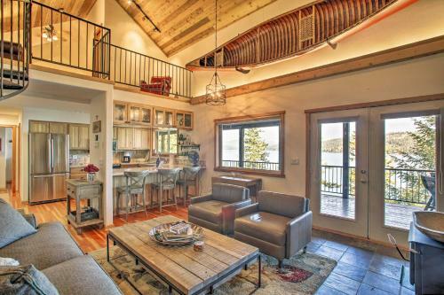 South Lake Coeur Dalene Home With Dock And Kayaks