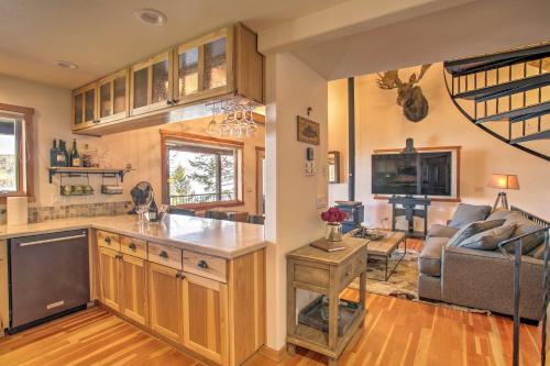 South Lake Coeur Dalene Home With Dock And Kayaks