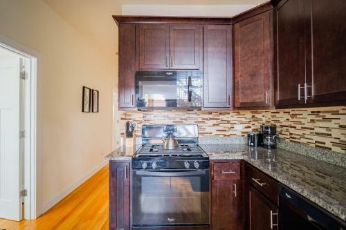 Apartamento Classy 3br 2ba Logan Square Apt With Free Parking