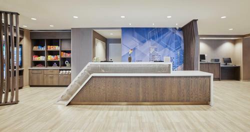 Hotel Springhill Suites By Marriott Chicago Chinatown