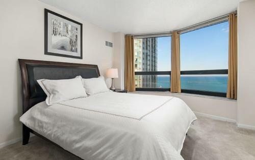 Hotel Luxury Downtown Chicago Suites