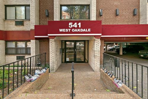 Modern Style City Centre Studio Apartment Lakeview