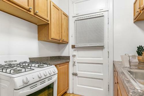 Apartamento 1br Apt Full Kitchen Popular Spot In Chicago
