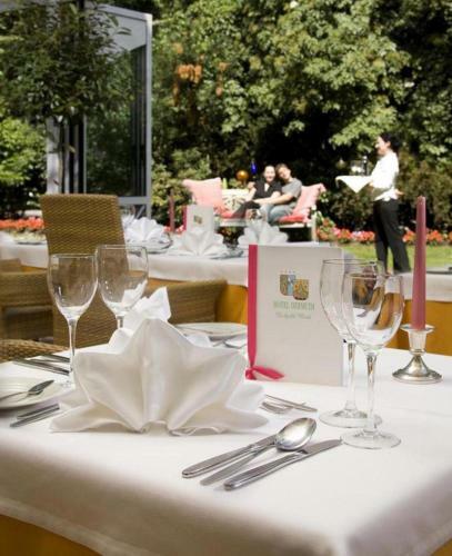 Dermuth Hotels ? Hotel Dermuth P�rtschach