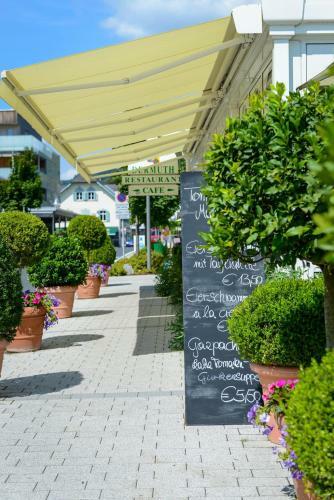 Dermuth Hotels ? Hotel Dermuth P�rtschach